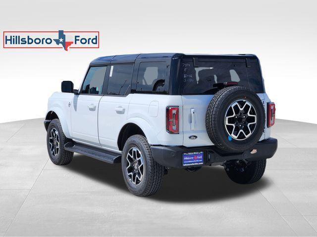 new 2025 Ford Bronco car, priced at $48,684