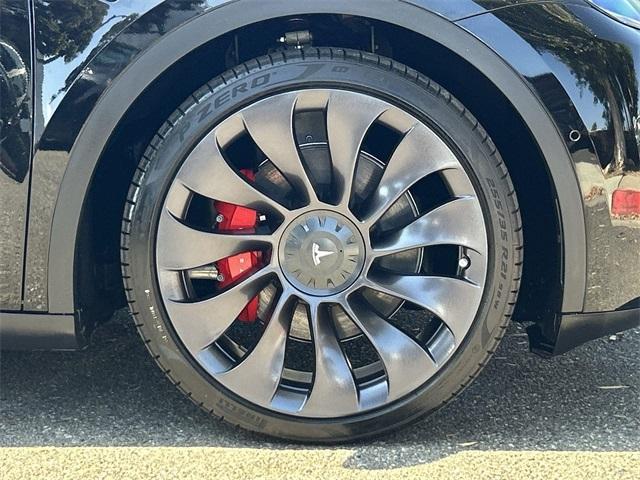 used 2021 Tesla Model Y car, priced at $29,996