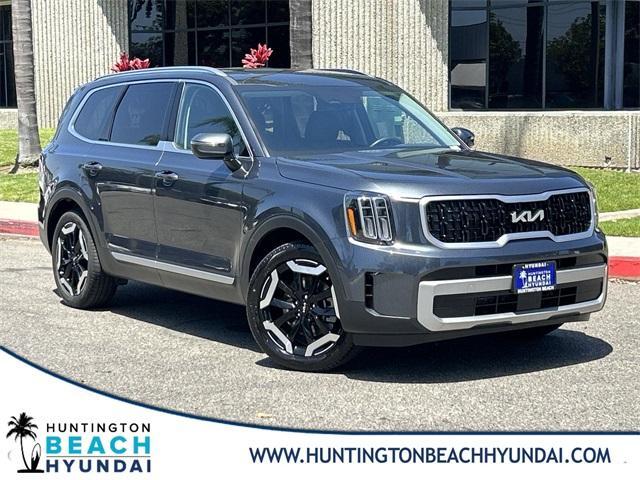 used 2023 Kia Telluride car, priced at $42,680