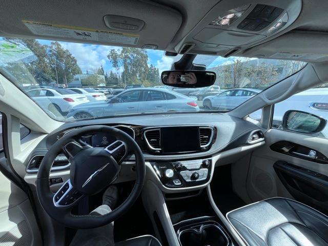 used 2023 Chrysler Pacifica Hybrid car, priced at $28,933