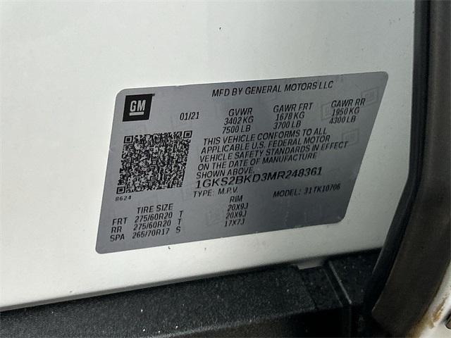 used 2021 GMC Yukon car, priced at $48,992