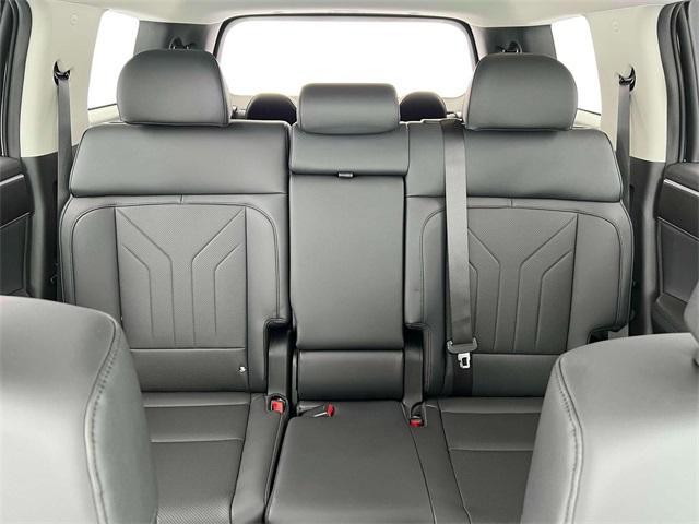 new 2025 Hyundai Santa Fe car, priced at $37,199