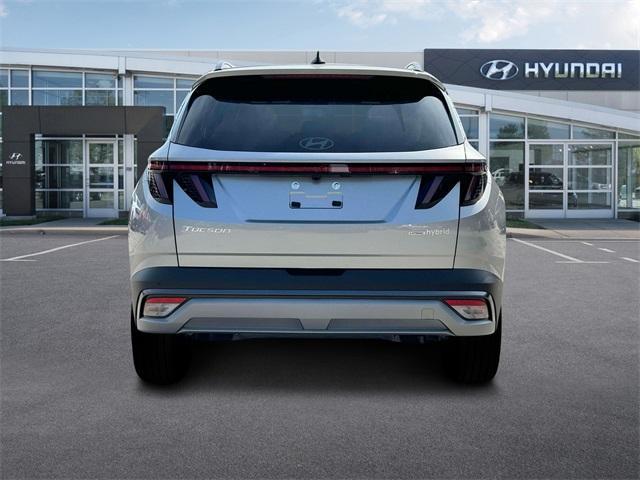 new 2025 Hyundai Tucson Hybrid car