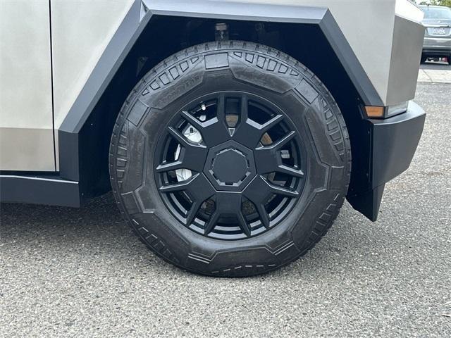used 2024 Tesla Cybertruck car, priced at $75,993