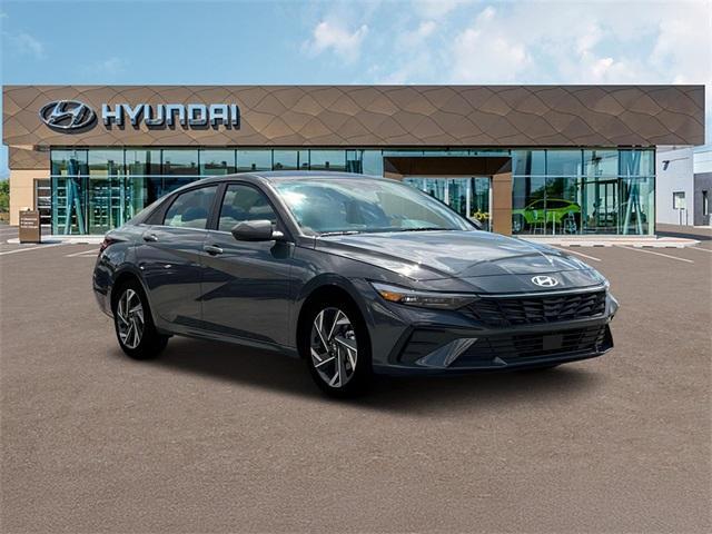 new 2025 Hyundai Elantra car, priced at $26,290