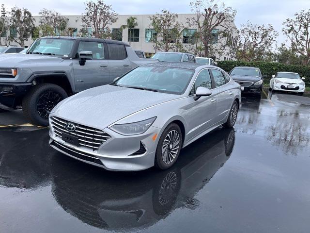 used 2023 Hyundai Sonata Hybrid car, priced at $27,800