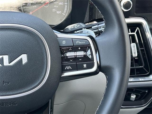 used 2022 Kia Sorento Hybrid car, priced at $27,988