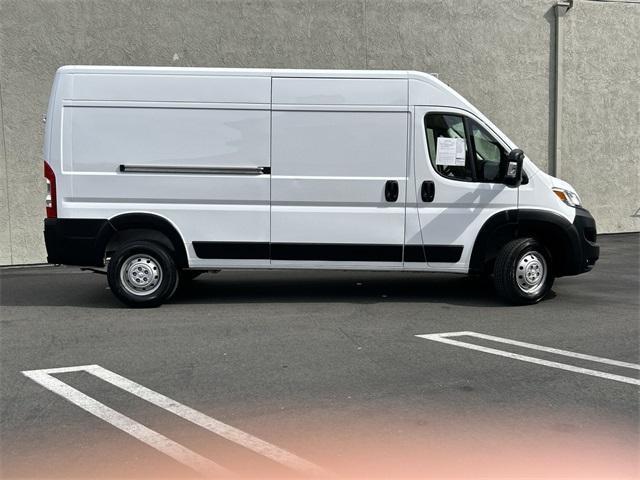 used 2023 Ram ProMaster 2500 car, priced at $30,991