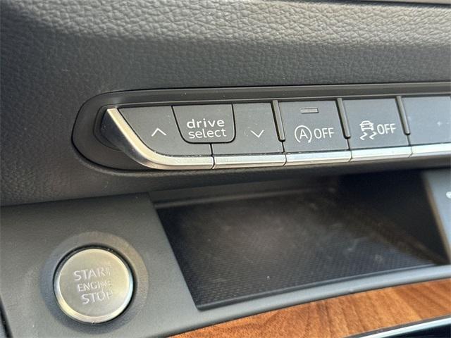 used 2022 Audi Q5 car, priced at $25,886