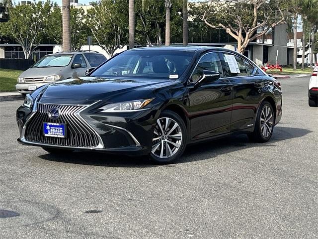 used 2021 Lexus ES 300h car, priced at $32,500