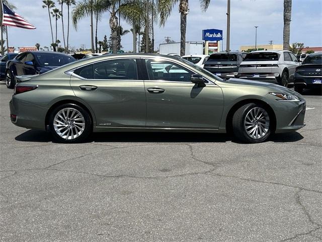 used 2020 Lexus ES 300h car, priced at $35,500