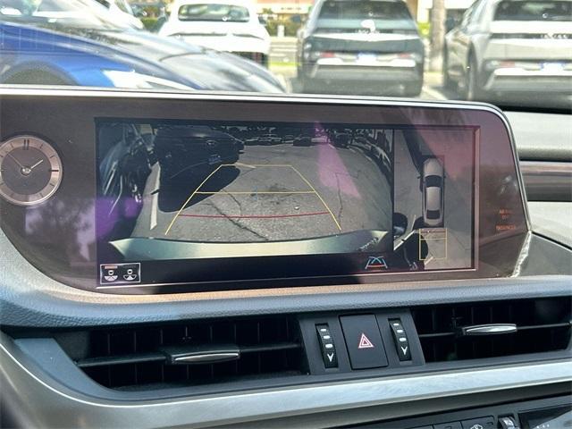 used 2020 Lexus ES 300h car, priced at $35,500