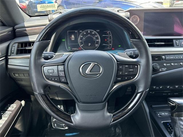 used 2020 Lexus ES 300h car, priced at $35,500