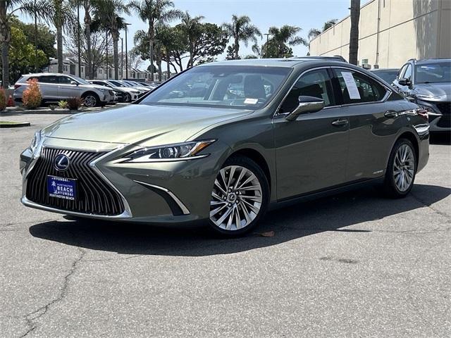 used 2020 Lexus ES 300h car, priced at $35,500