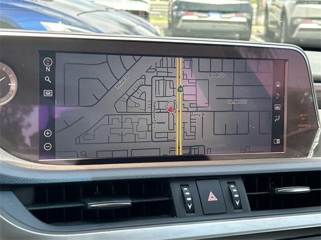 used 2020 Lexus ES 300h car, priced at $35,500