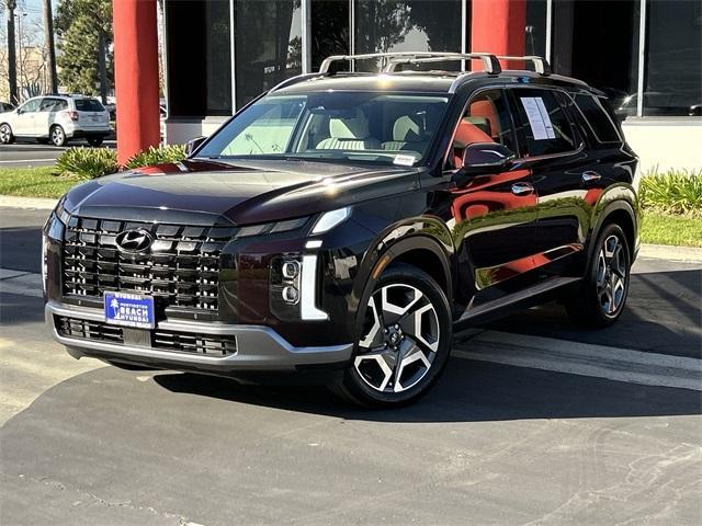 used 2024 Hyundai Palisade car, priced at $39,700