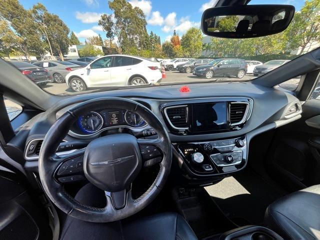 used 2020 Chrysler Pacifica car, priced at $21,704