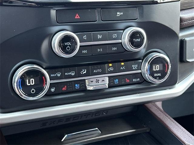 used 2022 Ford Expedition car, priced at $36,772