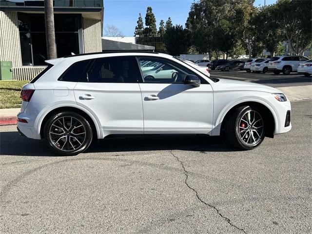 used 2022 Audi SQ5 car, priced at $38,420