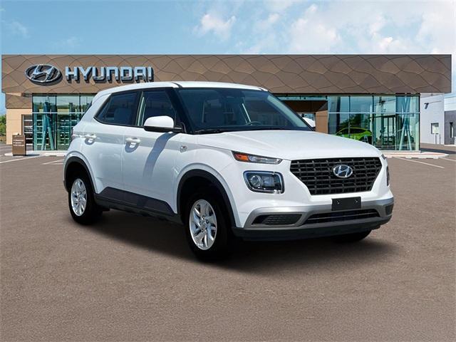 new 2025 Hyundai Venue car, priced at $22,135