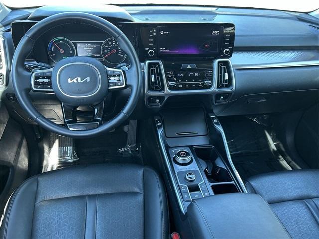 used 2022 Kia Sorento Hybrid car, priced at $25,558