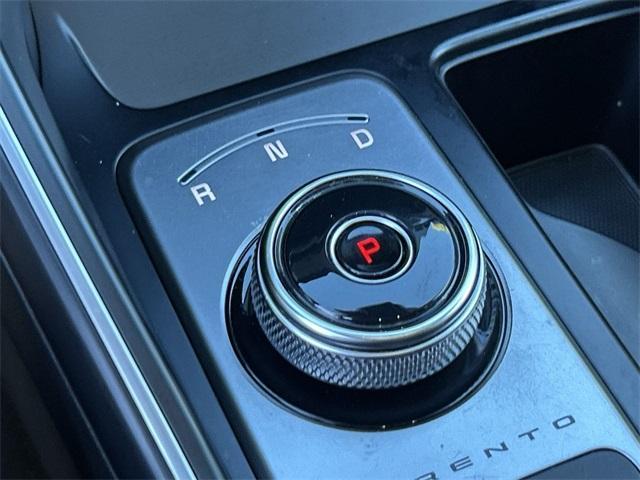 used 2022 Kia Sorento Hybrid car, priced at $25,558