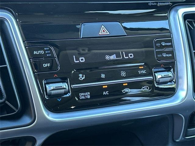 used 2022 Kia Sorento Hybrid car, priced at $25,558