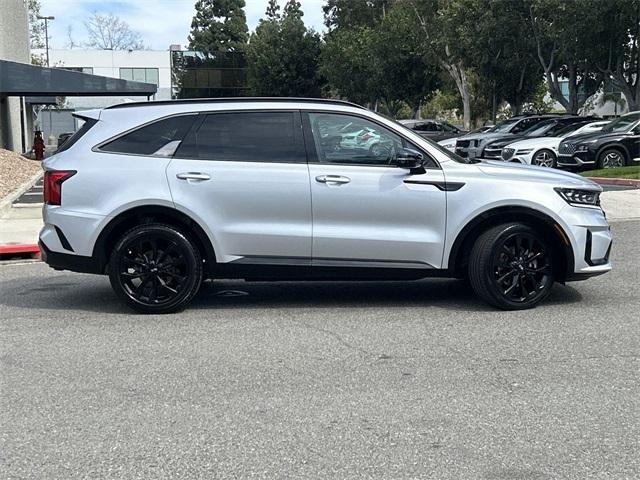 used 2021 Kia Sorento car, priced at $28,250