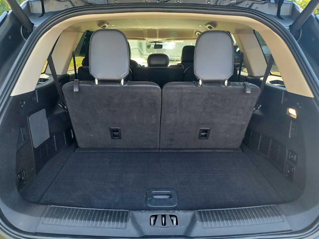 used 2023 Lincoln Aviator car, priced at $38,995