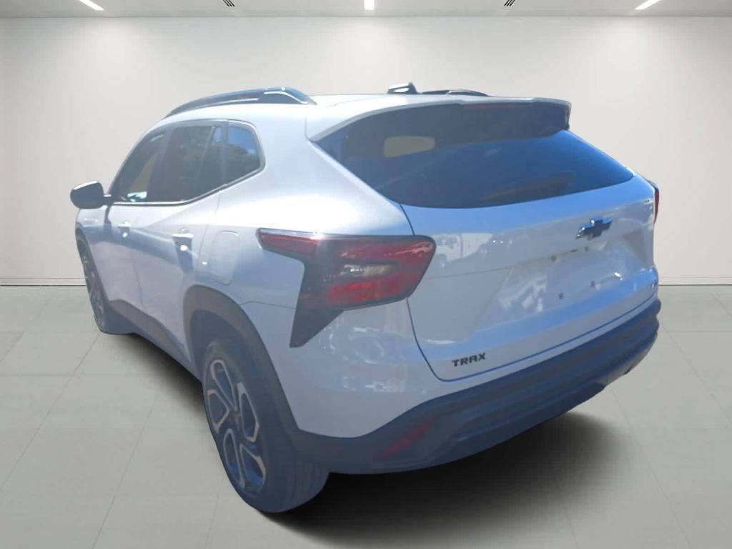 used 2025 Chevrolet Trax car, priced at $24,899
