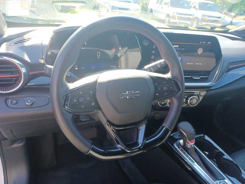 used 2025 Chevrolet Trax car, priced at $24,899