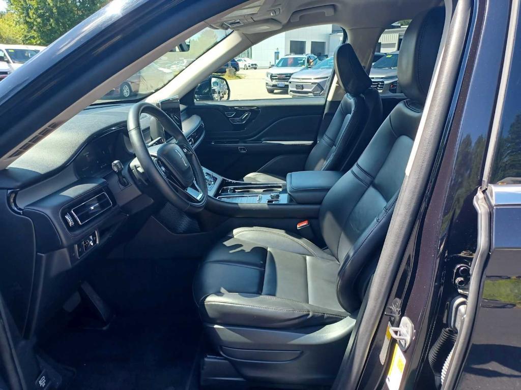 used 2023 Lincoln Aviator car, priced at $38,995