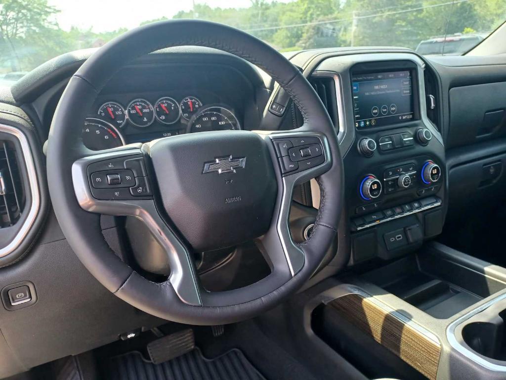 used 2022 Chevrolet Silverado 1500 Limited car, priced at $39,995