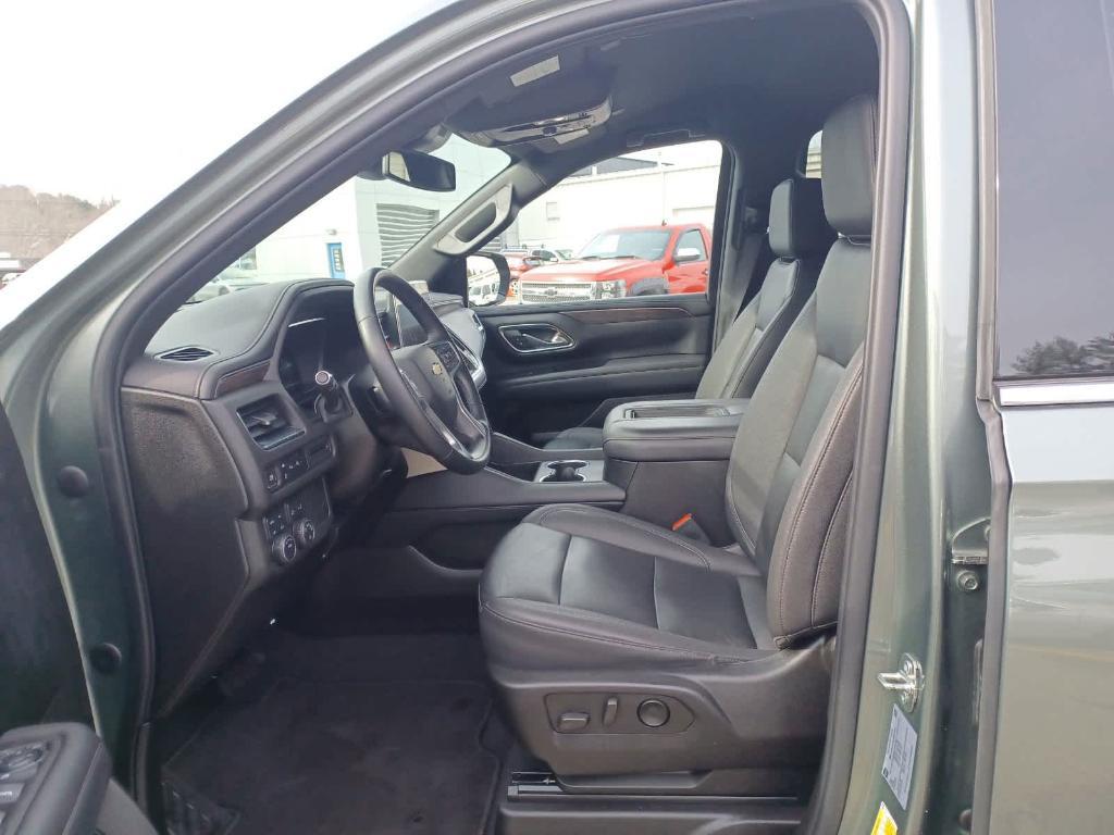 used 2023 Chevrolet Suburban car, priced at $46,995