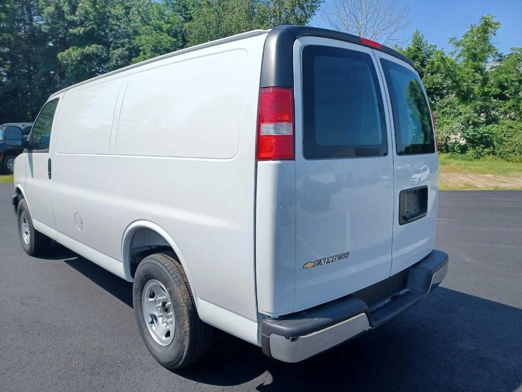 new 2025 Chevrolet Express 2500 car, priced at $51,820