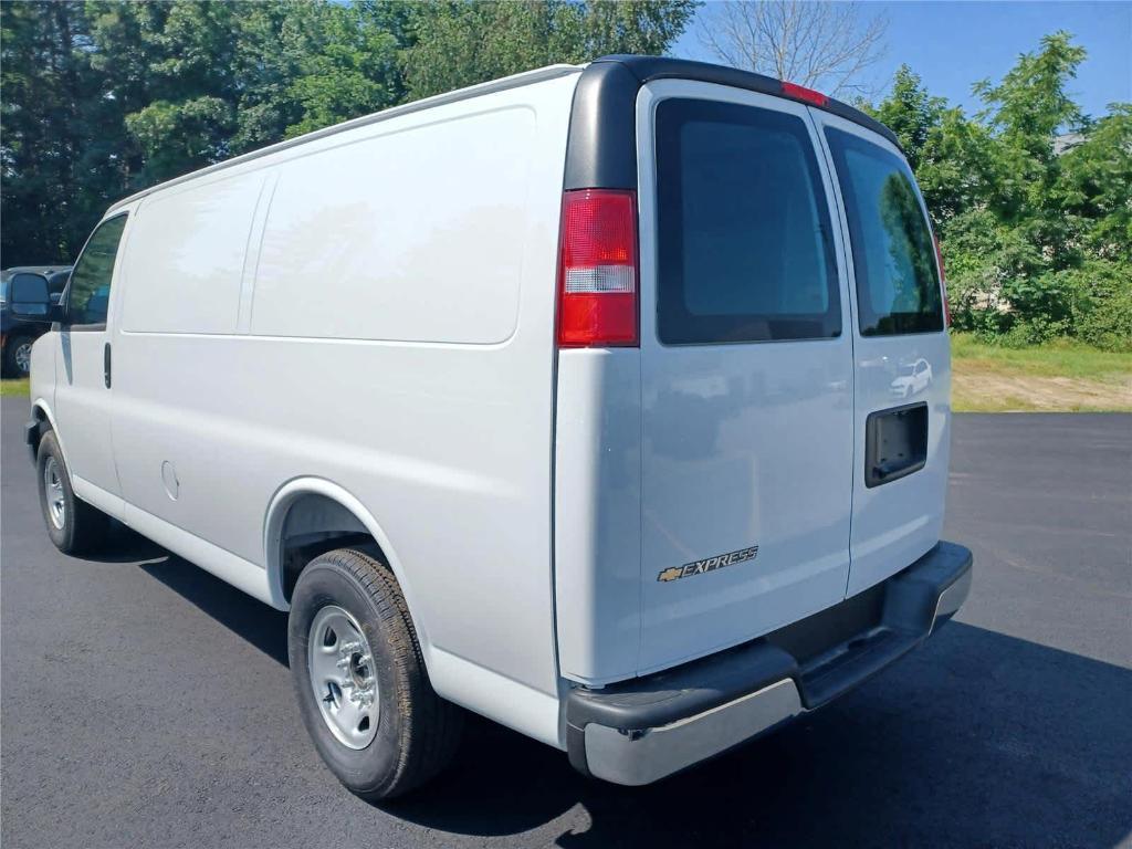 new 2025 Chevrolet Express 2500 car, priced at $54,314