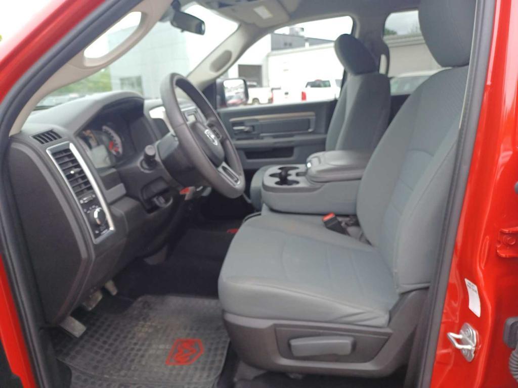 used 2019 Ram 1500 Classic car, priced at $26,995
