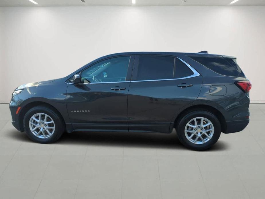 used 2022 Chevrolet Equinox car, priced at $23,300