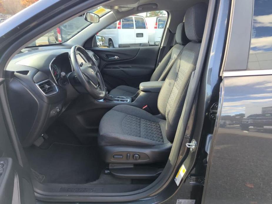 used 2022 Chevrolet Equinox car, priced at $23,300