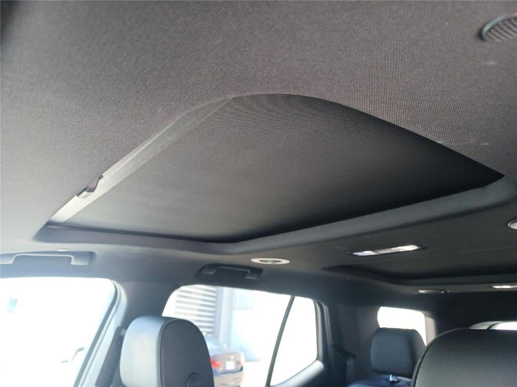 used 2023 Chevrolet Traverse car, priced at $35,299