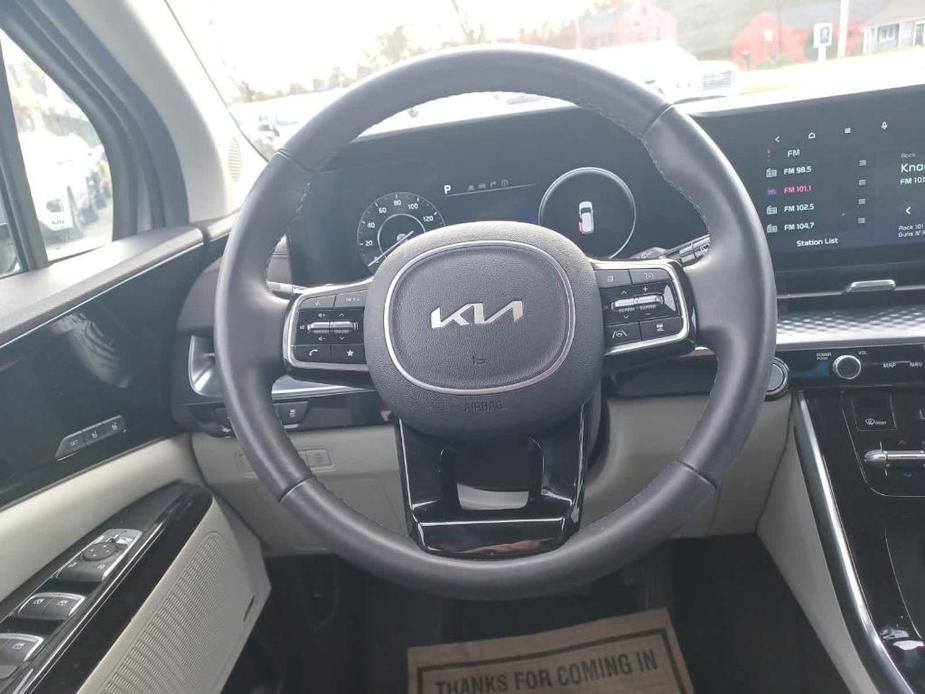 used 2024 Kia Carnival car, priced at $45,988