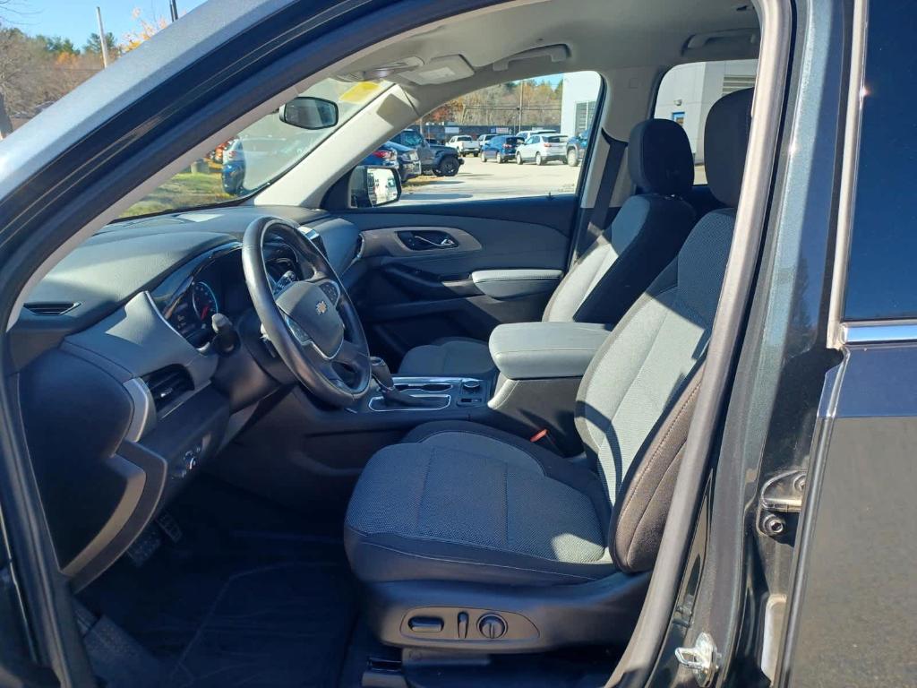 used 2020 Chevrolet Traverse car, priced at $22,988