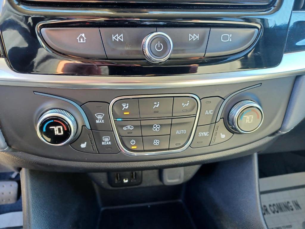 used 2020 Chevrolet Traverse car, priced at $22,988