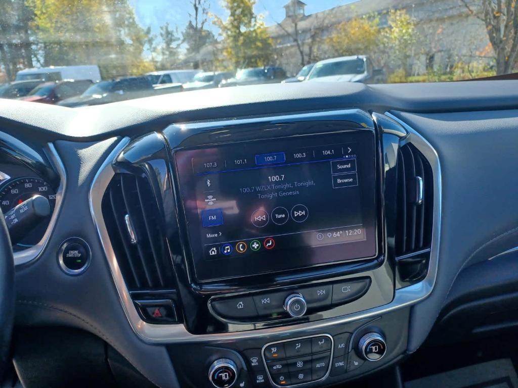 used 2020 Chevrolet Traverse car, priced at $22,988