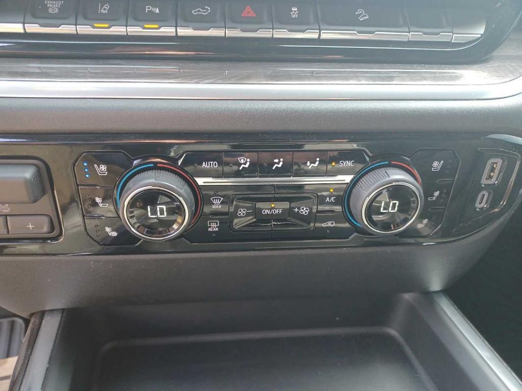 used 2024 Chevrolet Silverado 2500 car, priced at $69,299