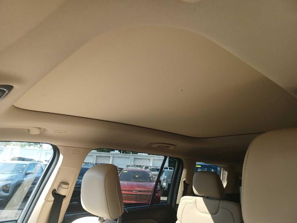 used 2022 Jeep Grand Cherokee L car, priced at $34,995