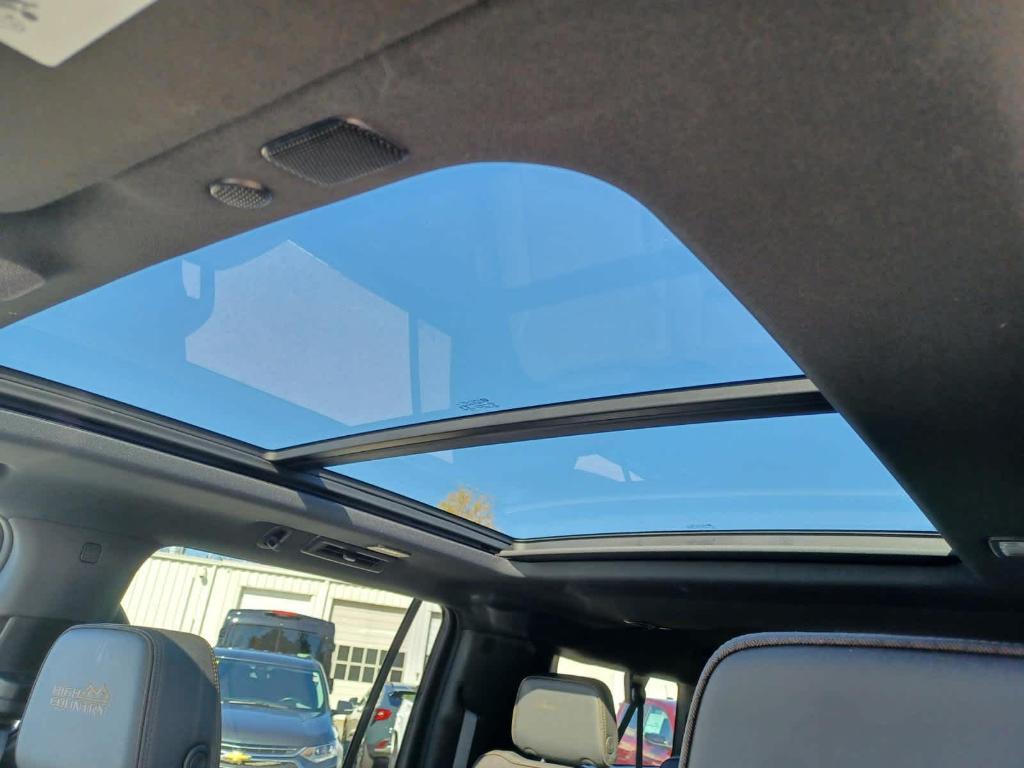 used 2022 Chevrolet Suburban car, priced at $64,375