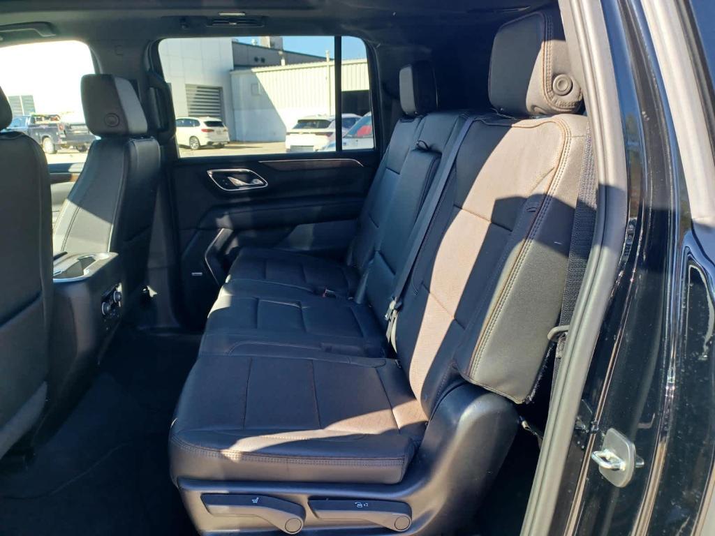 used 2022 Chevrolet Suburban car, priced at $64,375