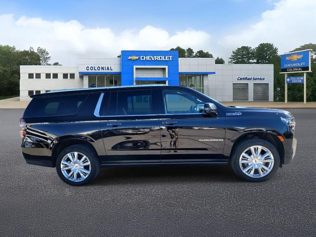 used 2022 Chevrolet Suburban car, priced at $64,375