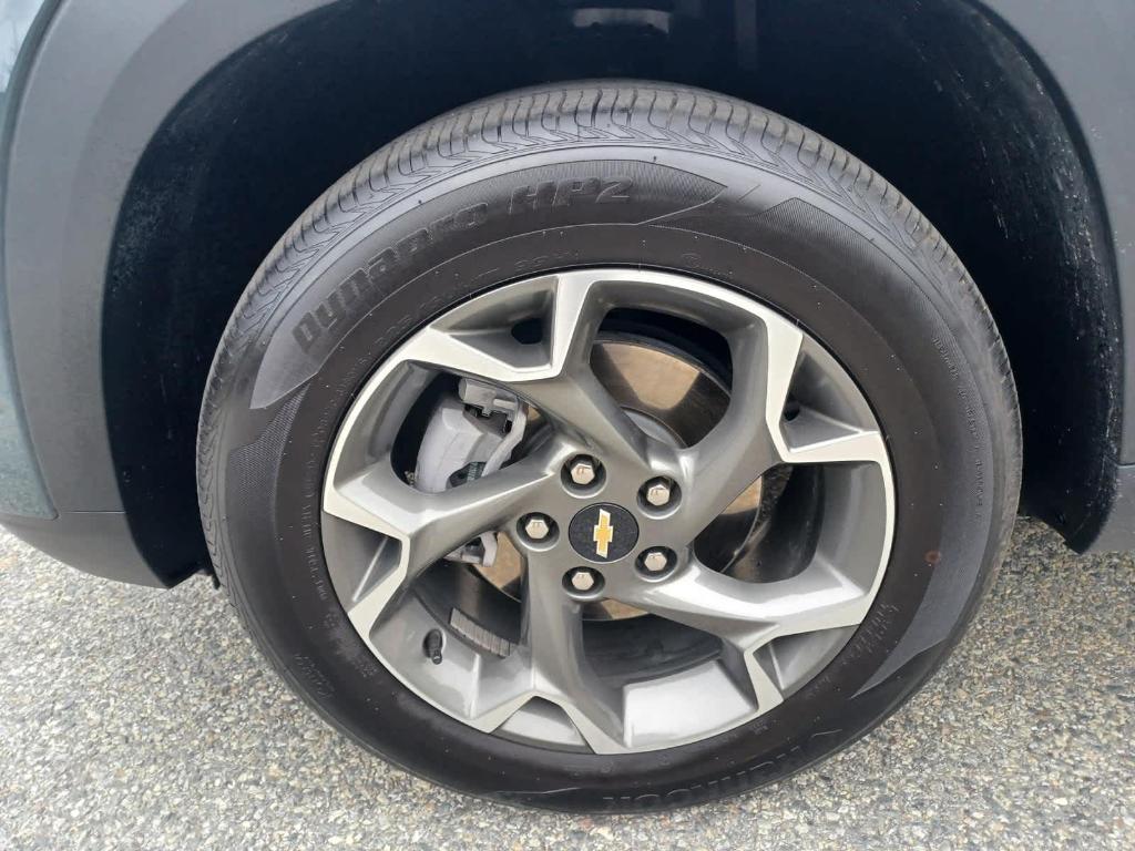 used 2025 Chevrolet Trax car, priced at $22,988